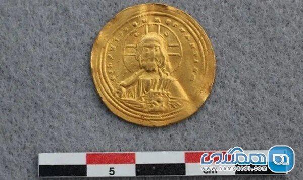 کشف یک سکه طلای بیزانسی در نروژ با استفاده از دستگاه فلزیاب